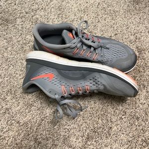 Nike flex running shoe